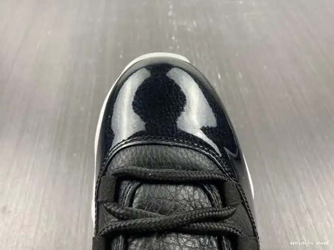 Cheap Low 11 Retro 72-10 AV2187-001 Jordan Air 0427